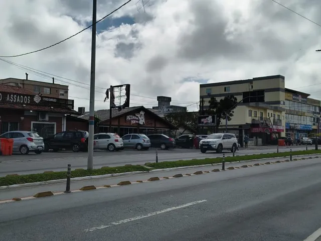 Sala para alugar, no bairro Ingleses do Rio Vermelho em Florianópolis
