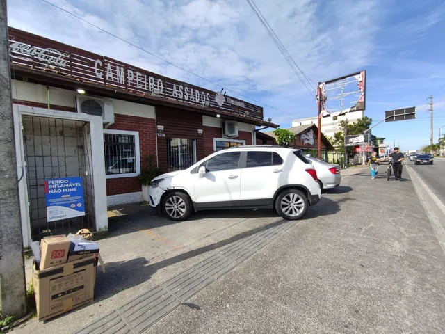 Sala para alugar, no bairro Ingleses do Rio Vermelho em Florianópolis
