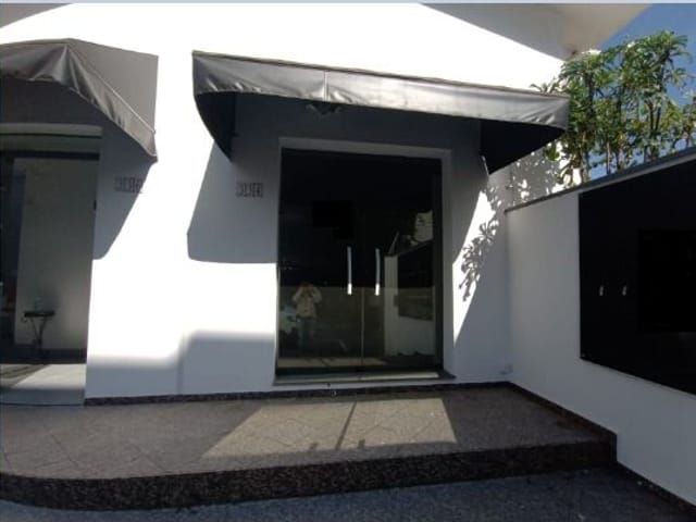 Sala com 30m², para alugar, no bairro Centro em São João da Boa Vista