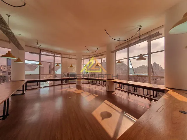 Sala com 78m², para alugar, no bairro Sé em São Paulo