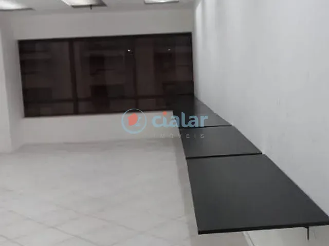 Sala com 28m², à venda ou para alugar, no bairro Centro em Rio de Janeiro