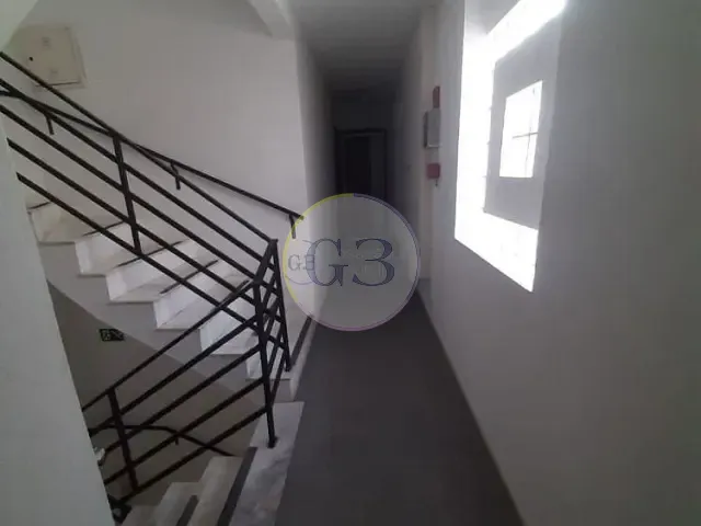 Sala à venda ou para alugar, no bairro Centro em Pelotas