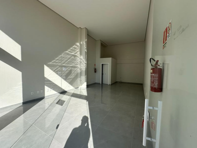 Sala para alugar, no bairro Vila Lenzi em Nova Prata