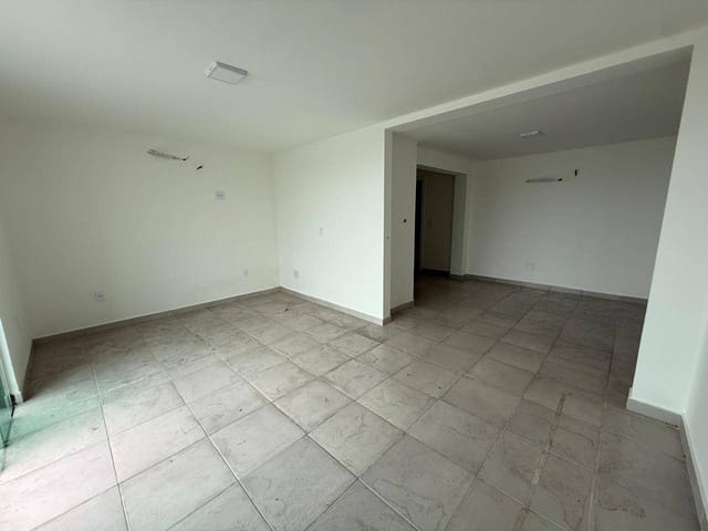 Sala para alugar, no bairro Piratininga em Niterói