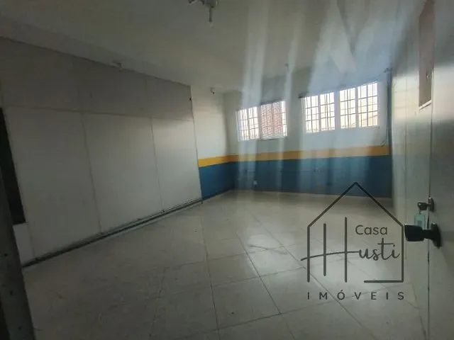 Sala com 800m², para alugar, no bairro Vila Monte Serrat em Cotia