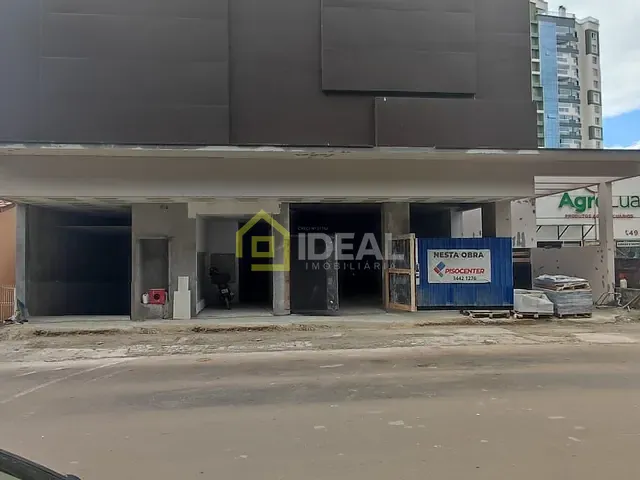 Sala à venda, no bairro Centro em Concórdia