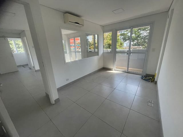 Sala para alugar, no bairro Saúde em São Paulo