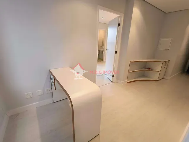 Sala à venda ou para alugar, no bairro Vila Mariana em São Paulo