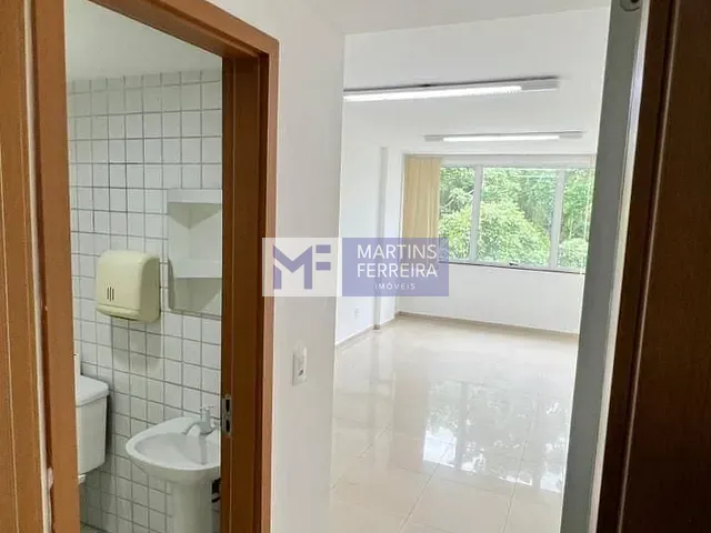 Sala à venda, no bairro Taquara em Rio de Janeiro