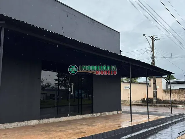 Sala para alugar, no bairro Centro em Canarana