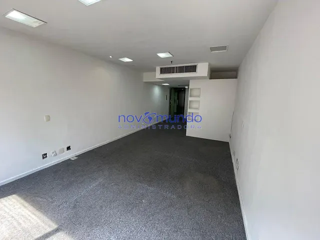 Sala com 37m², para alugar, no bairro Centro em Rio de Janeiro