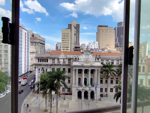 Sala à venda ou para alugar, no bairro Sé em São Paulo