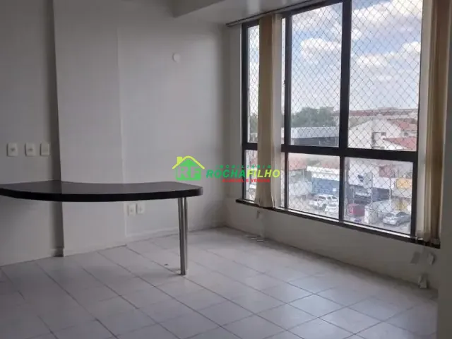 Sala com 49m², à venda ou para alugar, no bairro Centro em Teresina