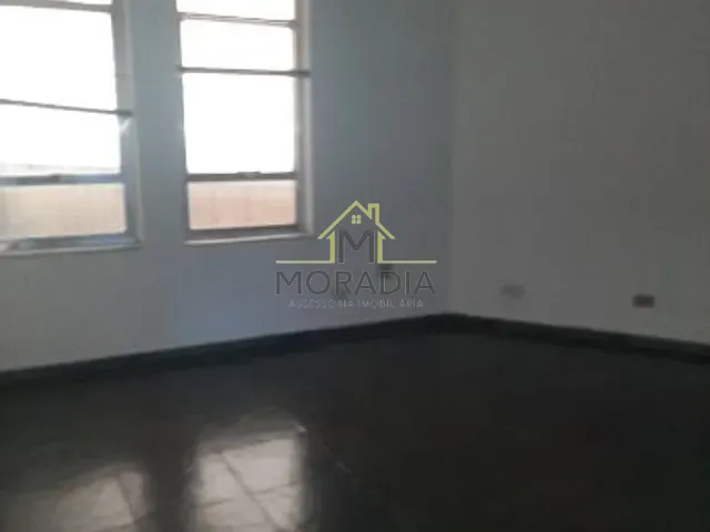 Sala para alugar, no bairro Centro em Guaxupé