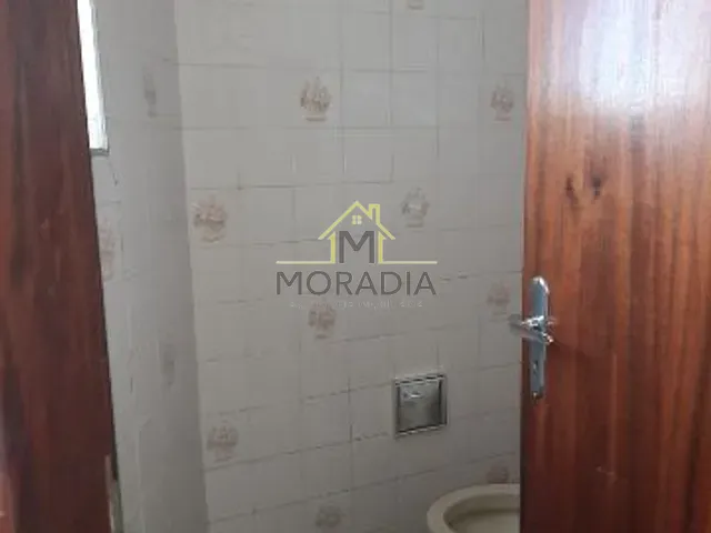 Sala para alugar, no bairro Centro em Guaxupé