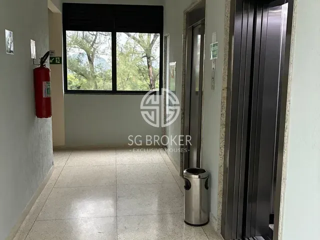 Sala à venda ou para alugar, no bairro Barra da Tijuca em Rio de Janeiro