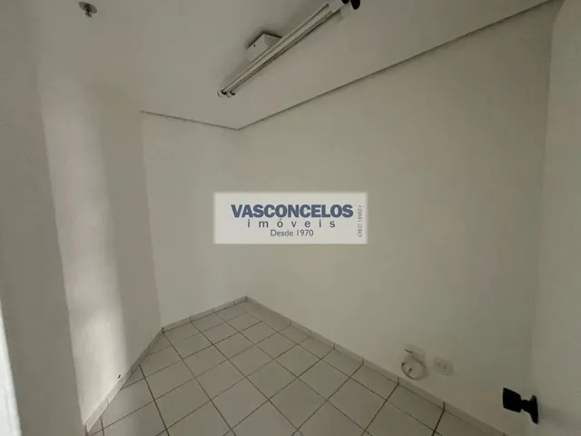 Sala com 36m², para alugar, no bairro Jardim Aquarius em São José Dos Campos