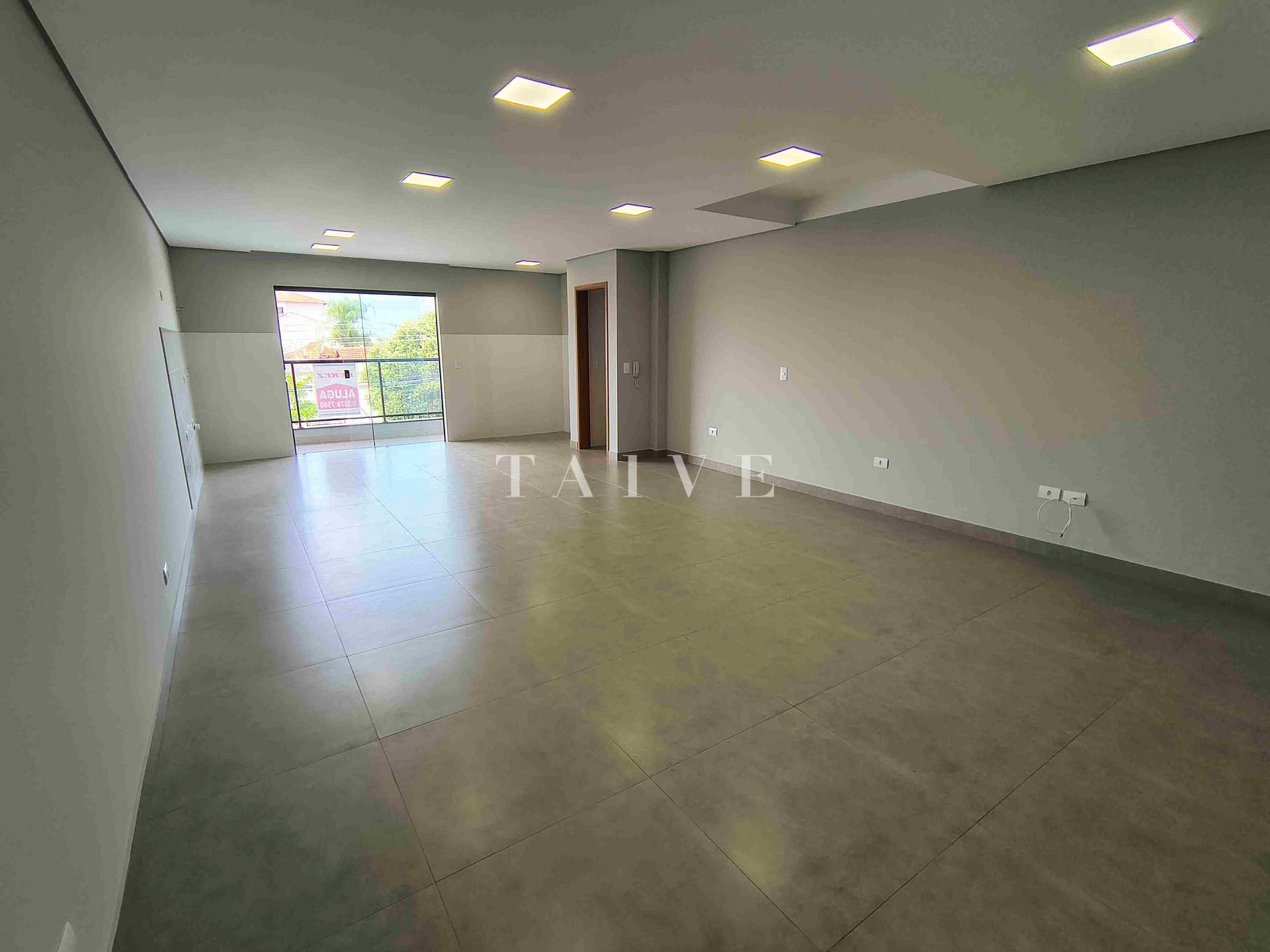Conjunto Comercial-Sala para alugar, 58m² - Foto 1