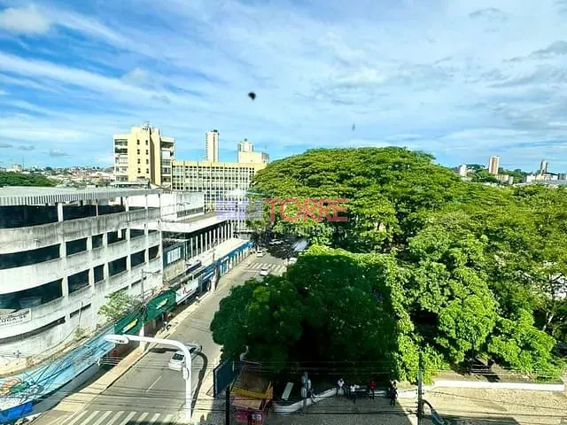 Sala com 47m², à venda, no bairro Centro em Itabuna