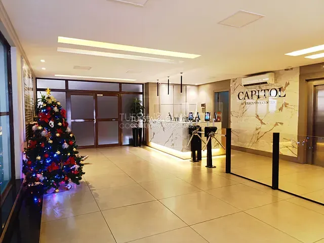 Conjunto comercial com 20m², à venda, no bairro Centro em Curitiba