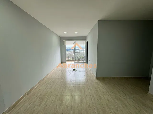 Sala com 48m², à venda, no bairro Vila Leopoldina em São Paulo