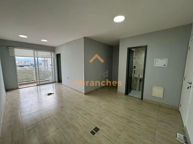 Sala com 48m², à venda, no bairro Vila Leopoldina em São Paulo