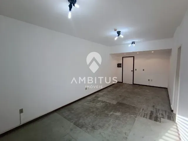Sala com 30m², para alugar, no bairro Brotas em Salvador