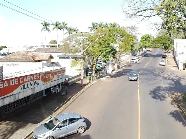 Sala com 558m², à venda, no bairro Vila Nova em Apucarana