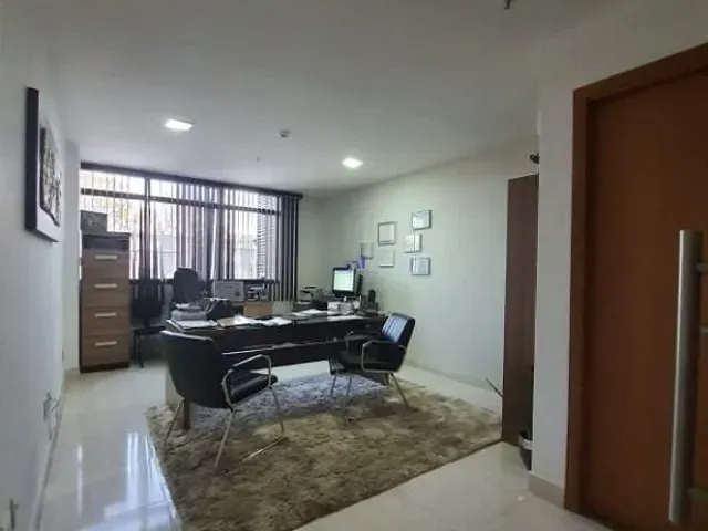 Sala à venda, no bairro Zona Industrial em Brasília