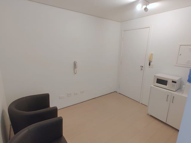 Foto do Sala - Sala Conjunto 29m² 2 ambientes 1 banheiro 1 vaga - Paraiso | eHG Imóveis