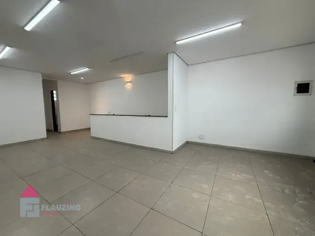 Sala com 45m², para alugar, no bairro Vila Prel em São Paulo