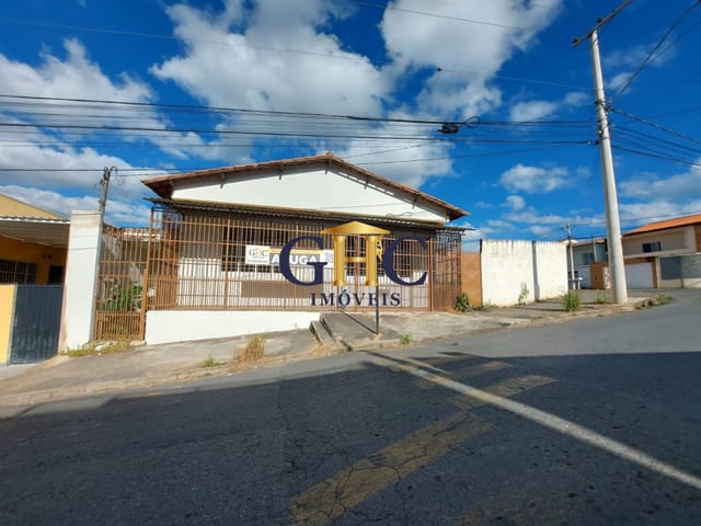 Loja com 300m², para alugar, no bairro Jardim Maria Clara em Salto de Pirapora