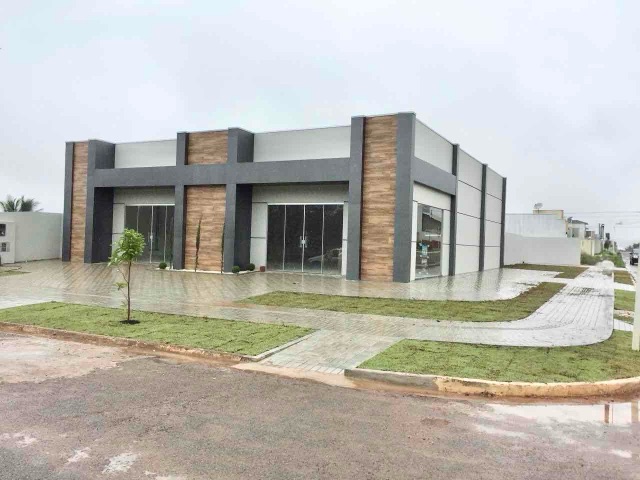 Sala com 641m², à venda, no bairro Residencial Flamboyant em Nova Mutum