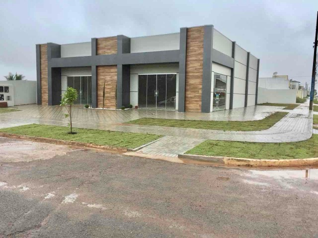 Sala com 641m², à venda, no bairro Residencial Flamboyant em Nova Mutum