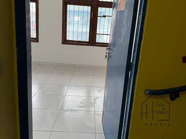 Sala para alugar, no bairro Centro em Cotia