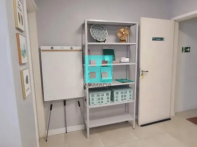 Sala com 20m², para alugar, no bairro Rochdale em Osasco