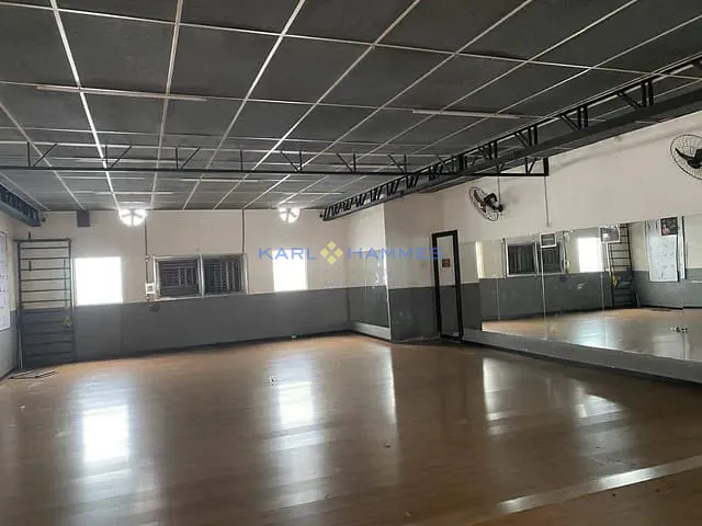 Sala com 515m², para alugar, no bairro Centro em Petrópolis