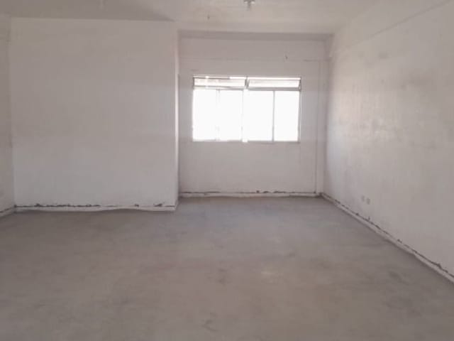 Sala com 65m², para alugar, no bairro Guaturinho em Cajamar