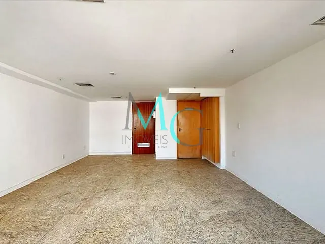 Sala à venda, no bairro Tijuca em Rio de Janeiro
