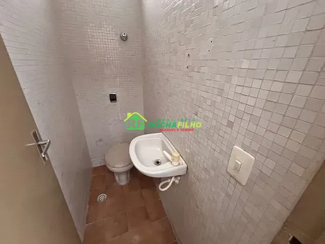 Sala com 26m² 1 quarto e 1 banheiro, para alugar, no bairro Centro em Teresina