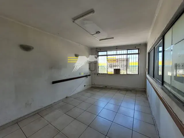 Sala com 120m², para alugar, no bairro Conjunto Promorar Sapopemba em São Paulo