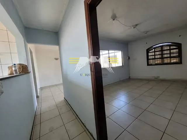 Sala com 120m², para alugar, no bairro Conjunto Promorar Sapopemba em São Paulo