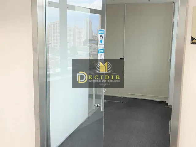 Sala com 61m², para alugar, no bairro Vila Gomes Cardim em São Paulo