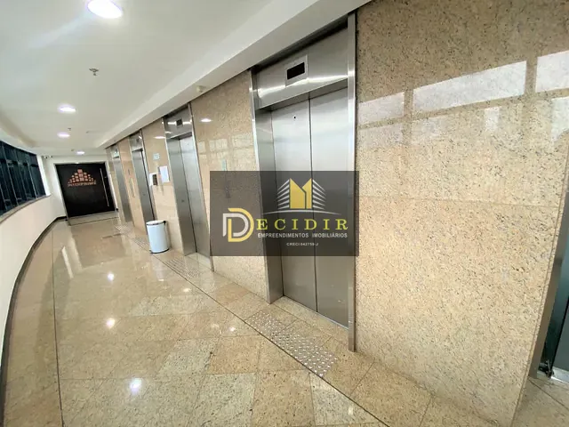 Sala com 61m², para alugar, no bairro Vila Gomes Cardim em São Paulo