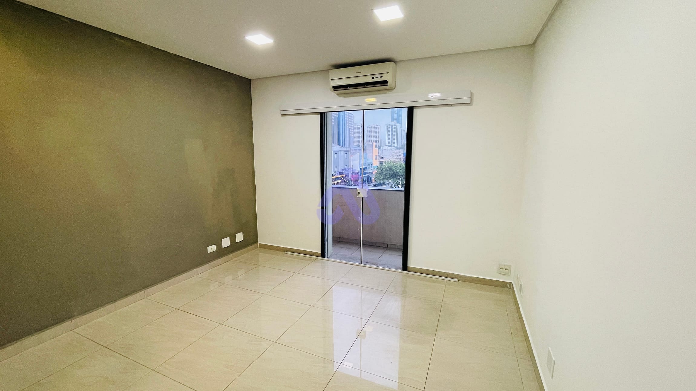 Conjunto Comercial-Sala à venda e aluguel, 70m² - Foto 17