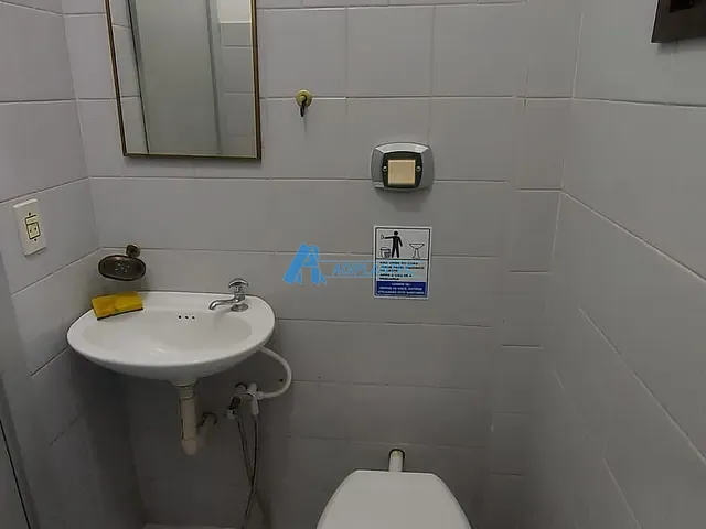 Sala com 30m², para alugar, no bairro Méier em Rio de Janeiro