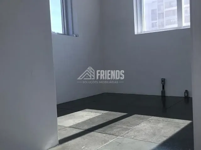 Sala com 46m², para alugar, no bairro Santana em São Paulo
