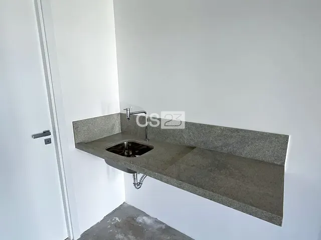 Sala à venda, no bairro Gleba Fazenda Palhano em Londrina