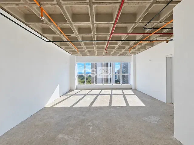 Sala com 51m², à venda, no bairro Gleba Fazenda Palhano em Londrina