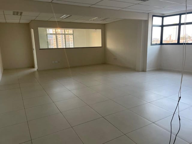 Sala para alugar, no bairro Centro em Mogi das Cruzes